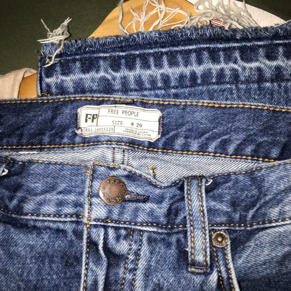 •SOLD• free people high rise release hem crop jean - Picture 4 of 5